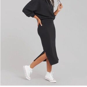 NWT Spanx Spacer Skirt XL